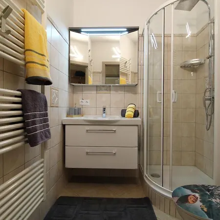 Fabian - Und Thermen 公寓