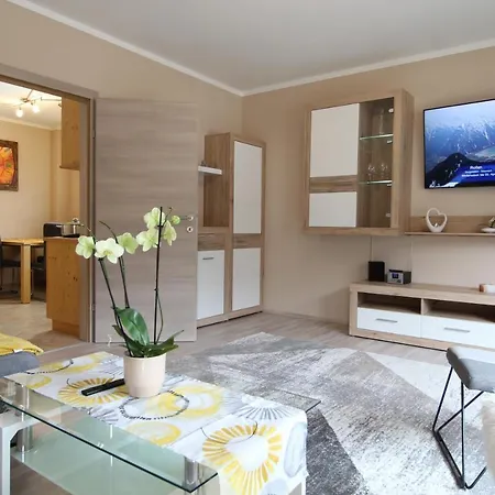 Fabian - Und Thermen Apartment *